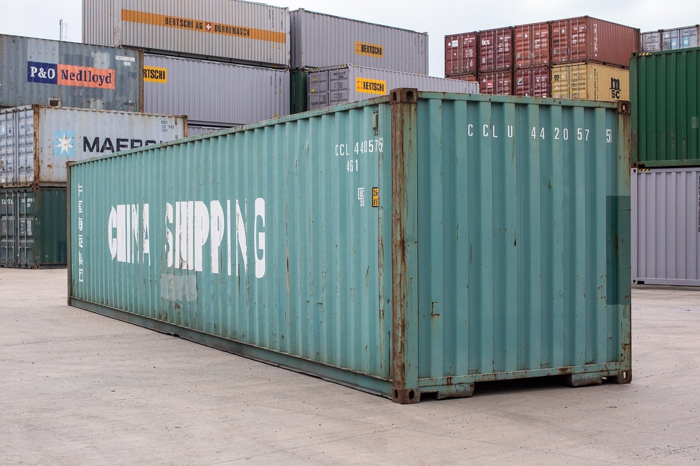 Used 40Ft Cargo Worthy Shipping Containers - Image 3